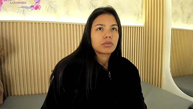 Liss-Reyes online show from June 9, 2:27 pm