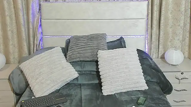 incognyta online show from October 28, 3:40 pm