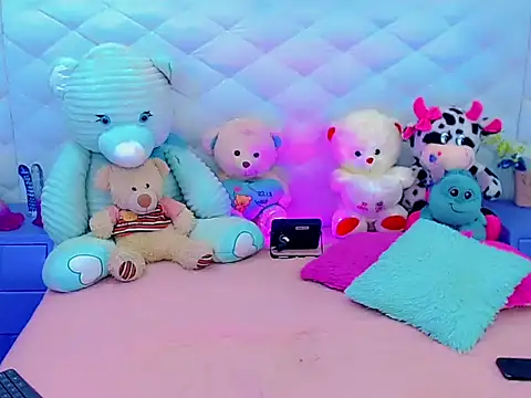 hanna sweett34 online show from September 12, 4:46 am