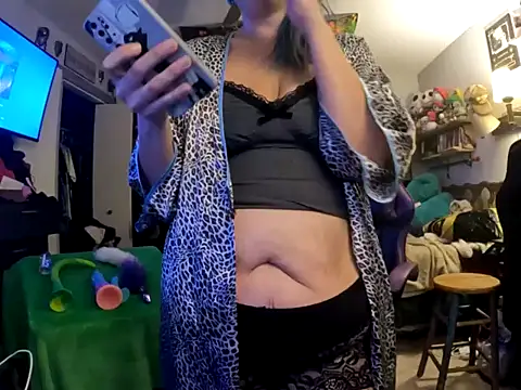 R4inbowK1tty online show from November 20, 5:41 am