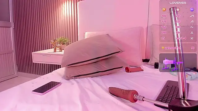 annie clarkson online show from April 17, 8:11 pm