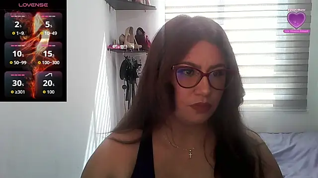 Vesper Vixen online show from September 22, 1:31 pm