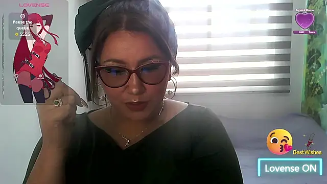 Vesper Vixen online show from October 19, 2:19 pm