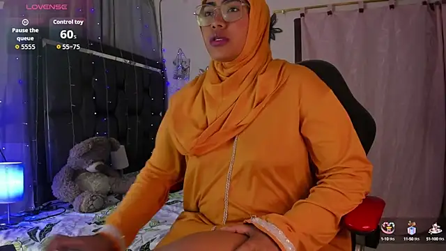 AmiraAbadi online show from September 12, 12:23 pm