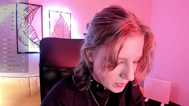 Hailey Foxy online show from November 7, 9:37 am