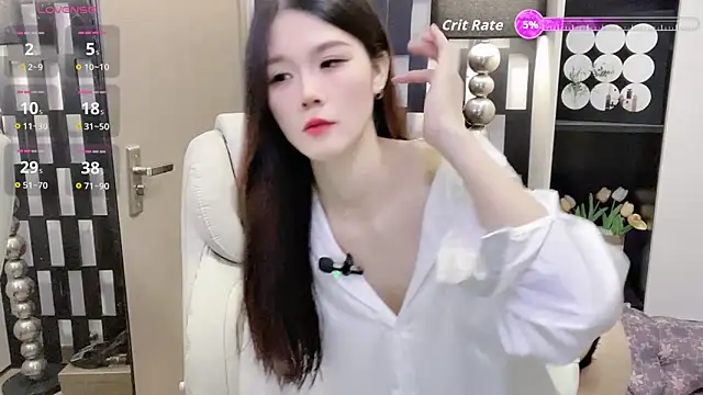 Yueyue-MM online show from December 19, 2:05 am