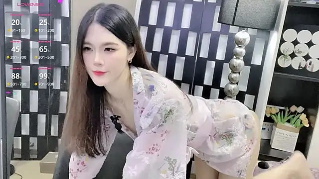 Yueyue-MM online show from October 16, 3:42 am