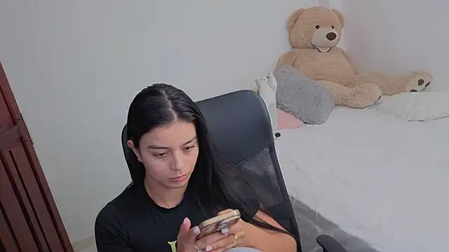 valerihouse online show from March 7, 2:18 am