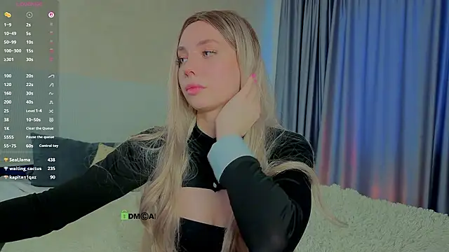  sophielov online show from March 19, 6:07 am