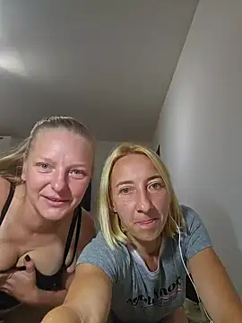 sassycruisecontrol online show from September 14, 7:45 pm