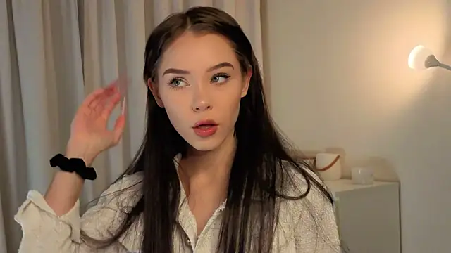 slyshypie online show from November 20, 1:12 pm