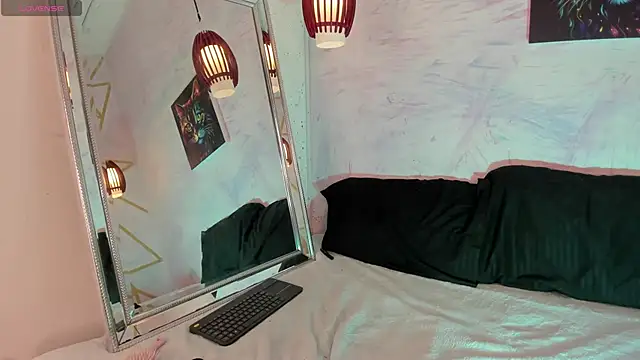 badfairy online show from December 21, 12:20 pm