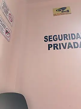 Hannah-colx online show from February 16, 4:40 pm