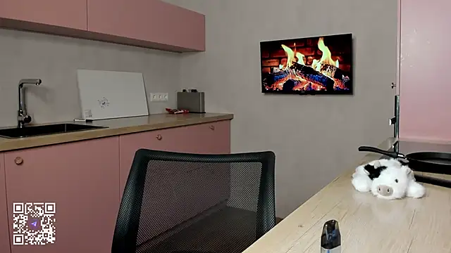 Pink Lila18 online show from December 2, 8:05 am