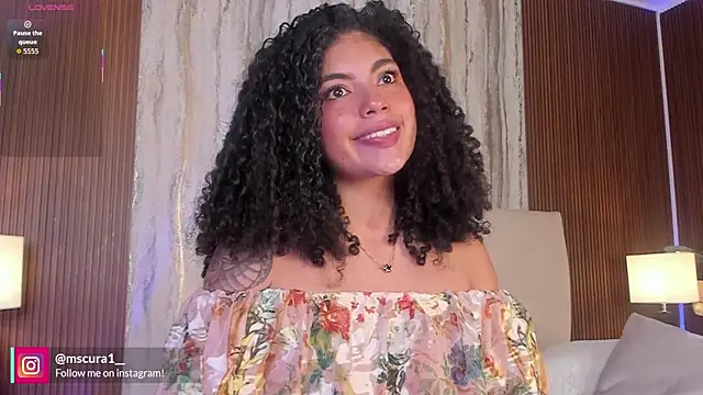 miss curazao online show from April 7, 12:40 pm