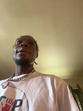 SucculentSexiness0 online show from April 4, 7:34 pm