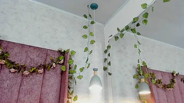 AnyaJay online show from April 15, 8:31 pm