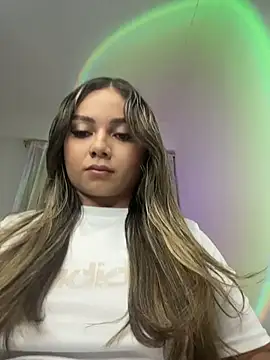 AnnyLopezzz  online show from September 24, 5:50 am