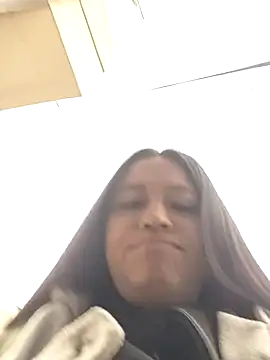 -Mia1 online show from April 16, 12:16 pm