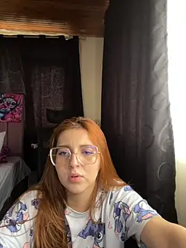 CoraVibes online show from January 12, 2:00 pm