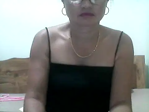 nathalie0045 online show from February 14, 9:11 am