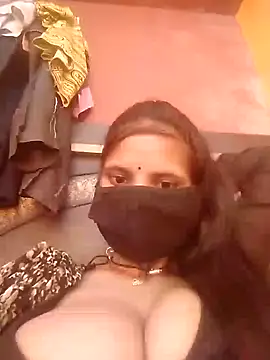 Snapshot of Jyoti_chauhan chatting on September 24, 9:41 am Jyoti chauhan online show from September 24, 9:41 am