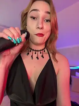 SugarDanger online show from March 29, 9:30 am