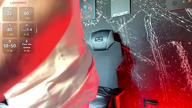 IanGilbert online show from October 25, 9:32 pm