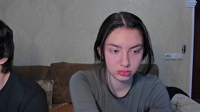 muuur fam online show from September 14, 9:45 pm