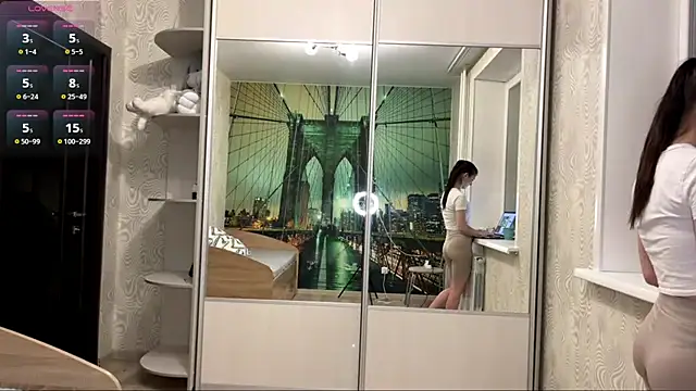 TianaWidell online show from November 19, 1:33 pm