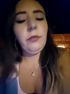 isabella lovem online show from April 11, 12:17 am