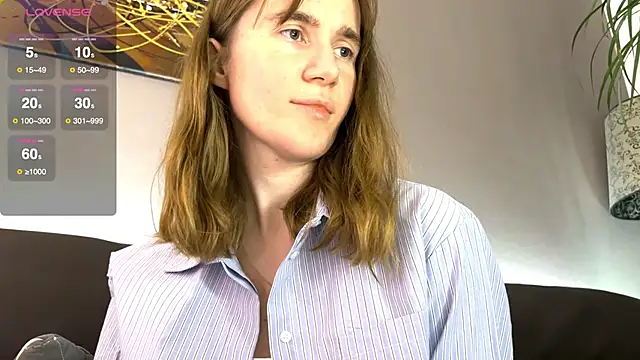 velina   online show from October 11, 3:48 pm