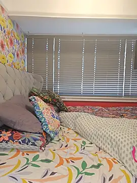 Filthymaddymilfy25 online show from June 21, 9:02 am