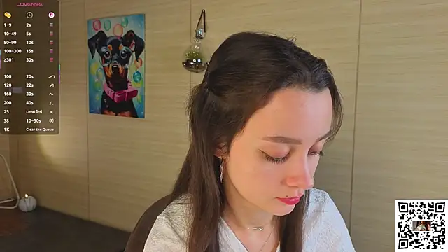 VineciaDestors online show from October 19, 7:49 pm