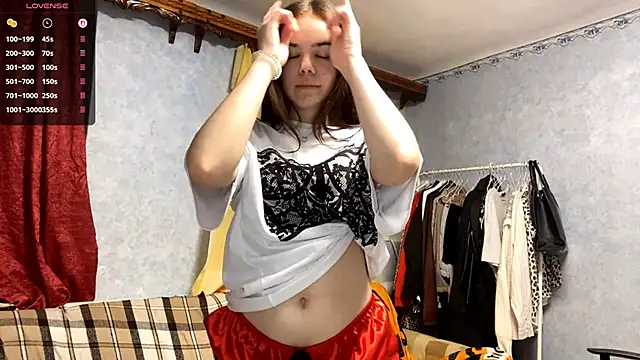 Lia rise online show from October 6, 4:23 pm