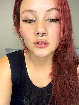 Snapshot of julse_ chatting on October 23, 9:54 pm julse  online show from October 23, 9:54 pm