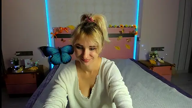 MeryMidnight online show from October 2, 6:51 am