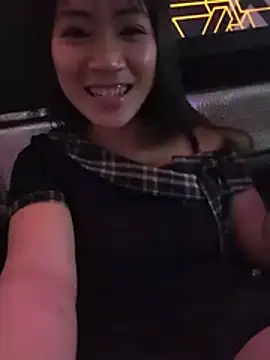 Helena-a online show from July 6, 3:36 pm