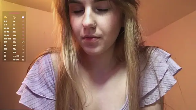 Snapshot of SiIver_Dawn chatting on September 27, 1:40 pm SiIver Dawn online show from September 27, 1:40 pm