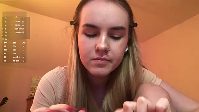 Snapshot of SiIver_Dawn chatting on October 3, 1:27 pm SiIver Dawn online show from October 3, 1:27 pm