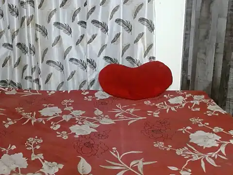 Your candy 47 online show from March 19, 4:11 pm