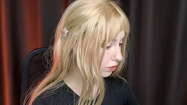 YukiMisa online show from December 3, 4:09 pm