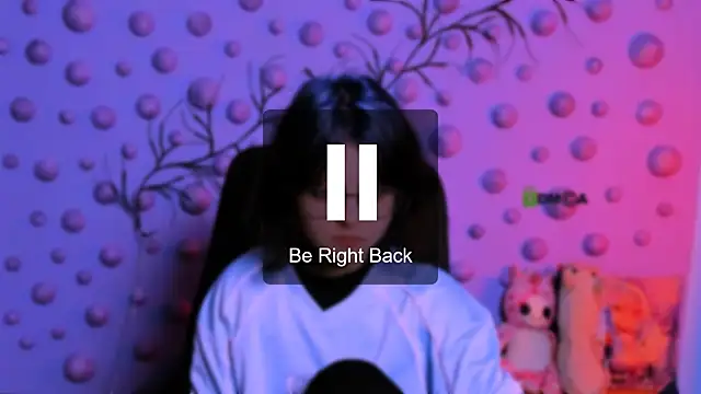 samanta hotty online show from December 17, 8:57 pm