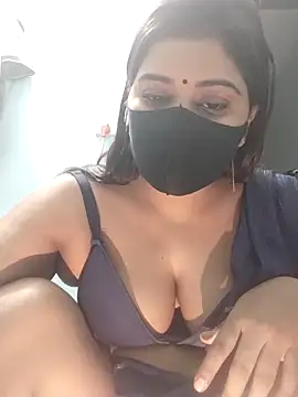 Snapshot of CutePriya59 chatting on September 18, 12:20 am CutePriya59 online show from September 18, 12:20 am