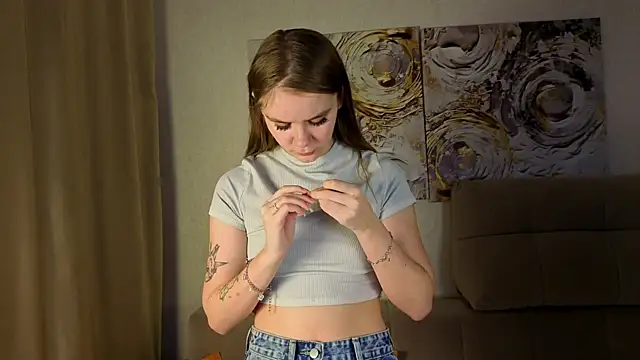 Angel oci online show from November 23, 2:19 pm