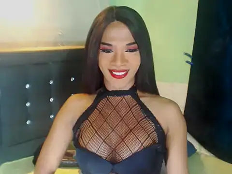 Snapshot of GoldenCumTYRA chatting on September 28, 12:10 pm GoldenCumTYRA online show from September 28, 12:10 pm