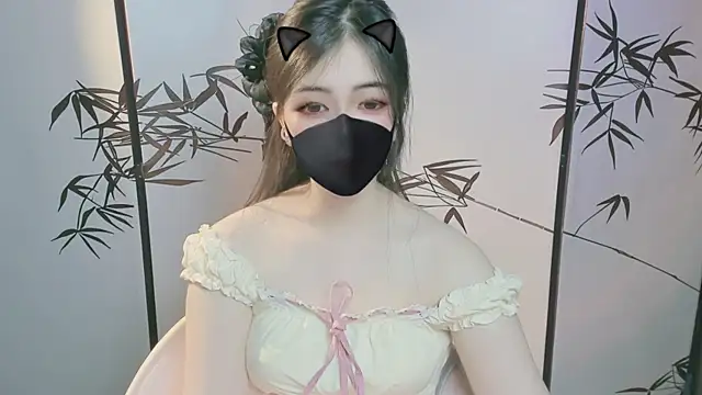 Snapshot of Sparkly_Candy chatting on October 19, 3:03 pm Sparkly Candy online show from October 19, 3:03 pm