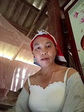 me-cute online show from October 15, 8:39 am