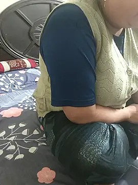 payal 261072  online show from January 7, 11:13 am