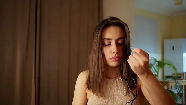 KateCarrey online show from February 22, 2:40 pm